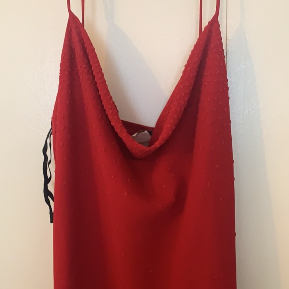 Red evening gown - Picture 3 of 3